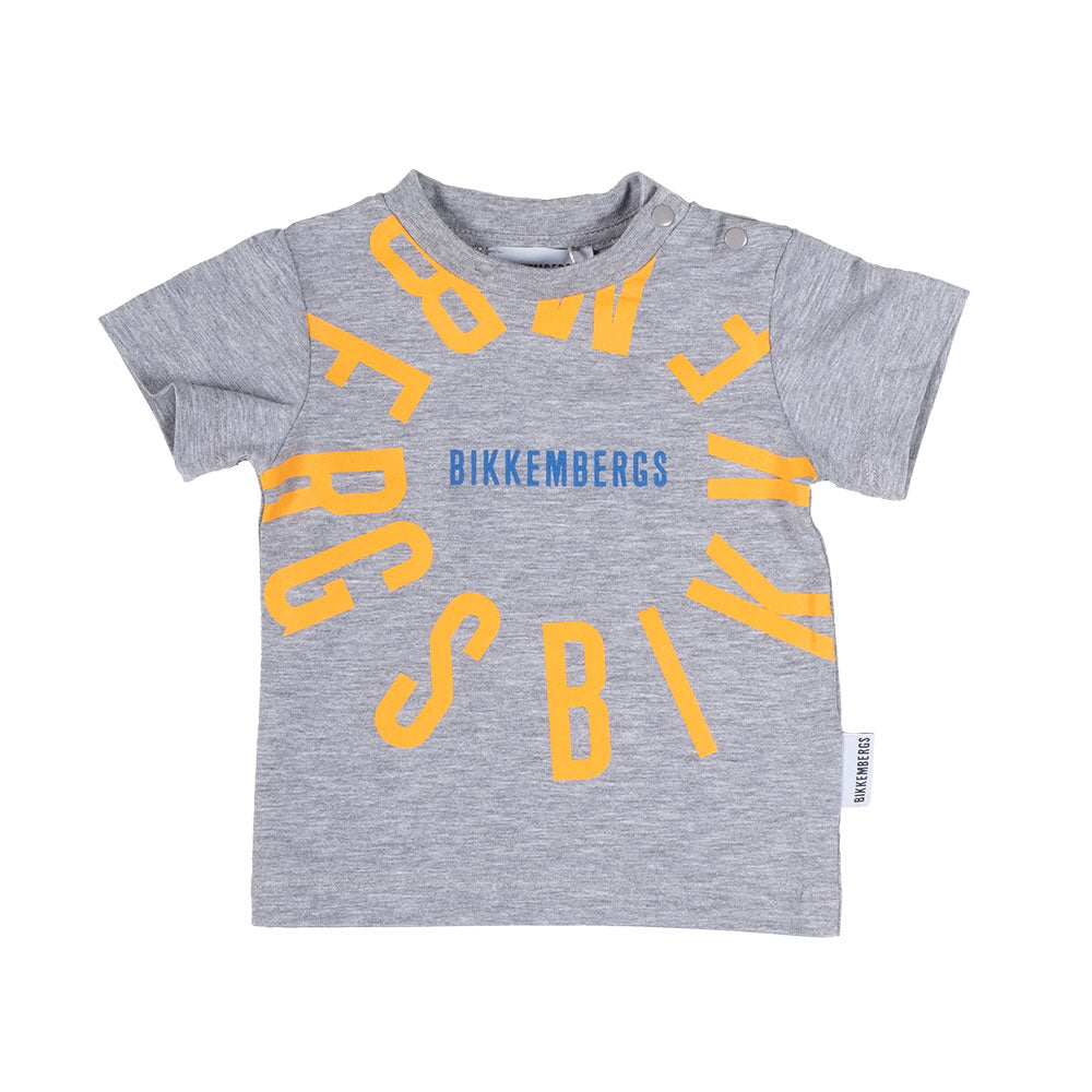T-shirt de la Ligne Vêtements Enfant Bikkembergs, avec impression colorée sur le devant et bouton...