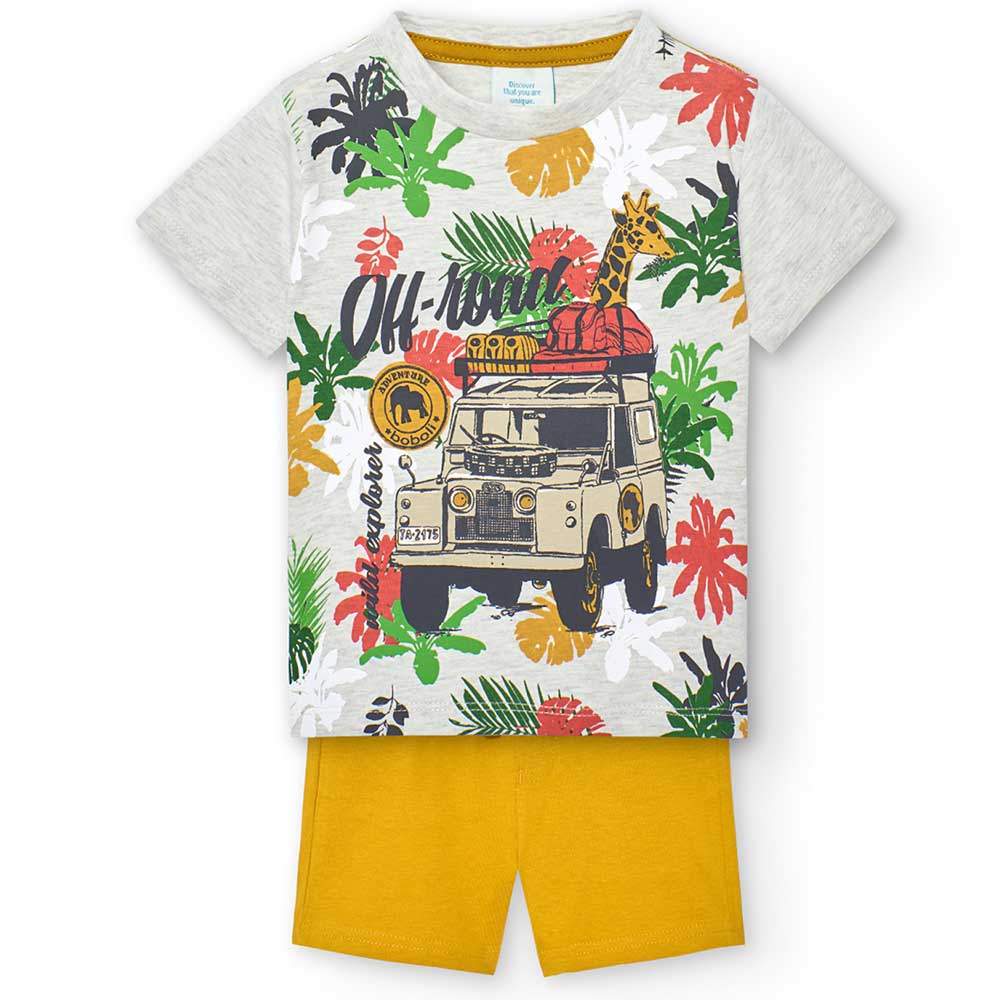 
Two-piece suit from the Boboli children's clothing line, with safari patterned t-shirt and short...
