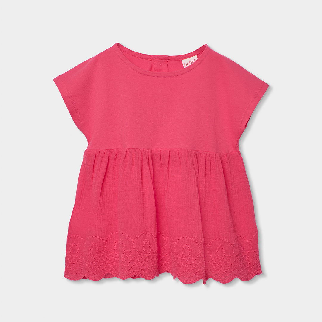 Maglietta della Linea Abbigliameno Bambina Boboli, con parte superiore in amglina e parte inferio...