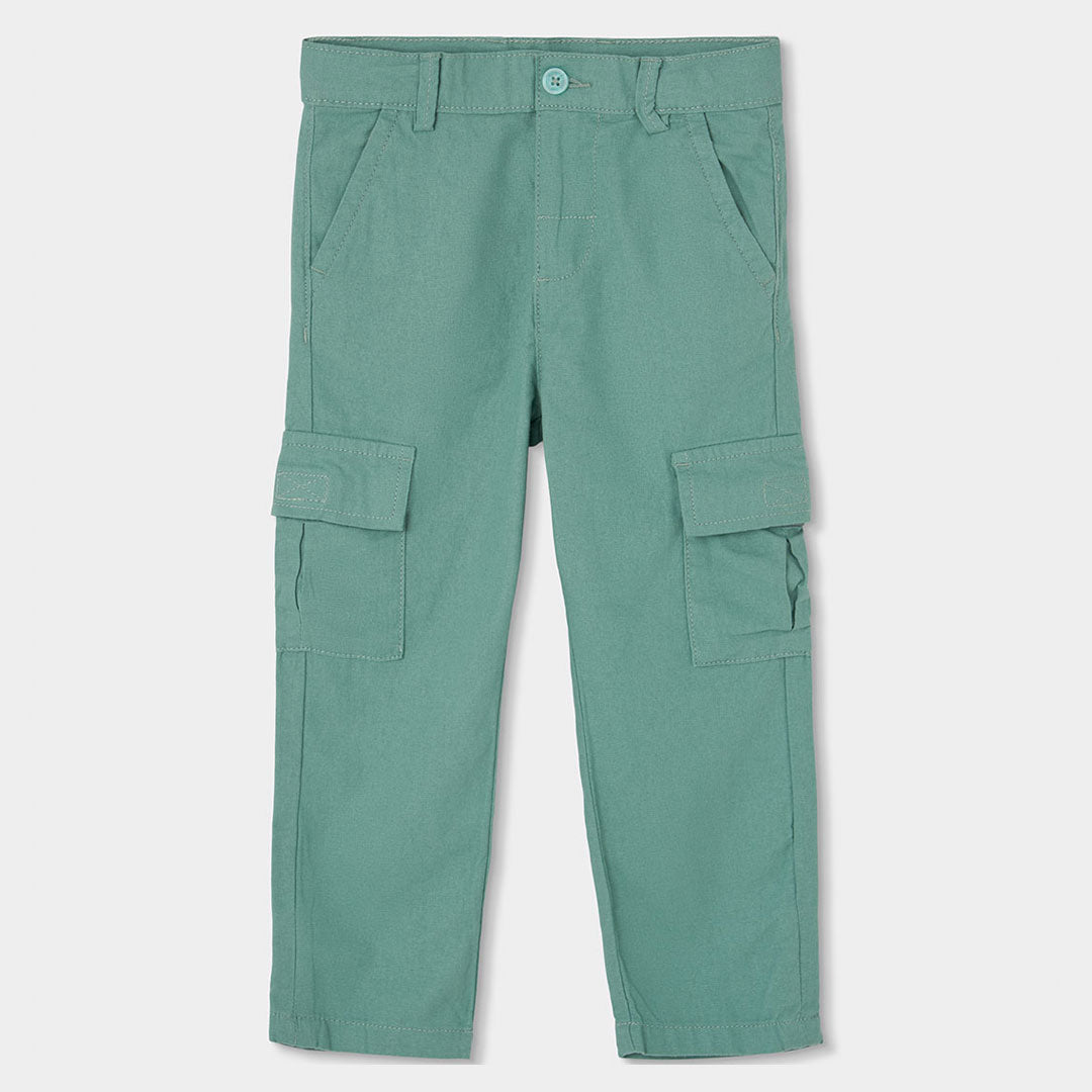 Pantalon de la ligne de vêtements enfant Boboli, avec grandes poches latérales et tissu léger.
Co...