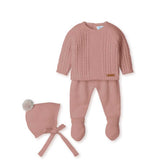 ENSEMBLE COMPRENANT UNE CHEMISE, DES CHAUSSETTES ET UN BONNET