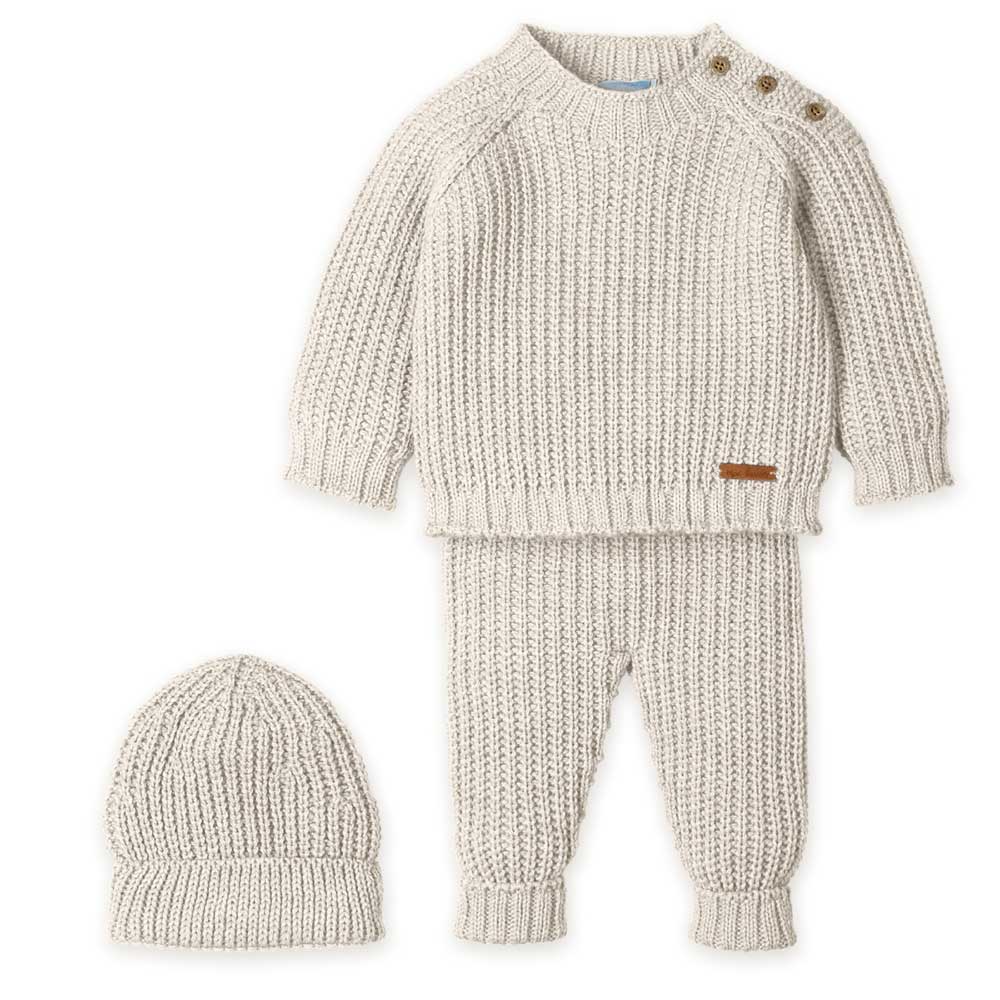 Accueillez l'automne et l'hiver avec cet ensemble chaud et confortable, conçu pour vous offrir do...