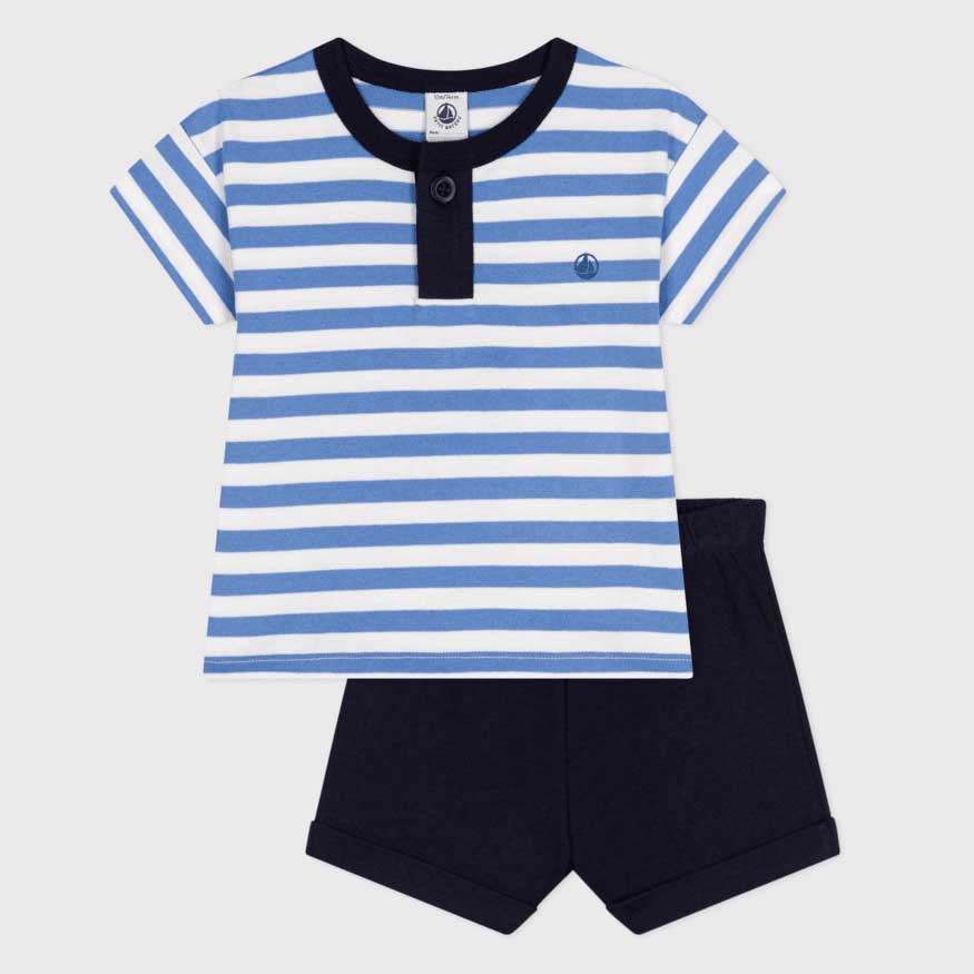 
Set consisting of t-shirt and jersey shorts from the Petit Bateau children's clothing line. Stri...