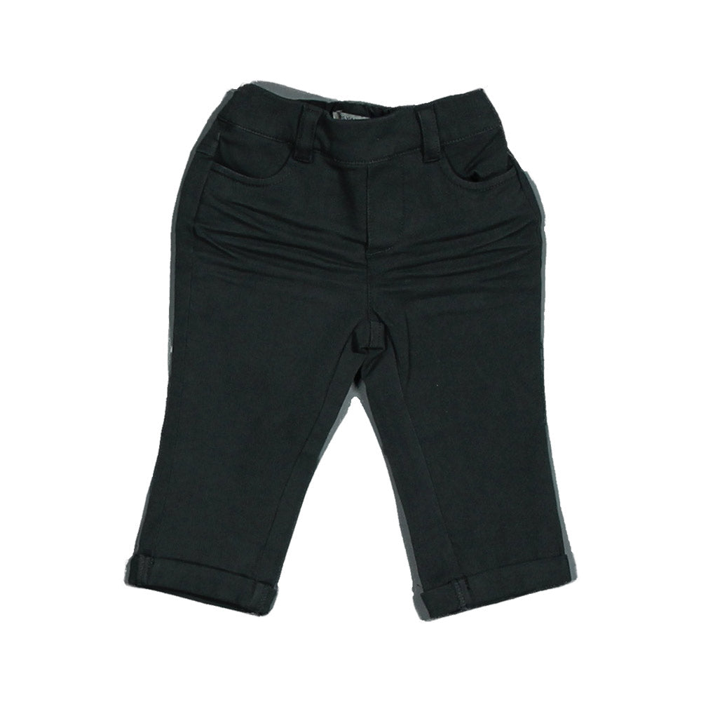Pantalon de la ligne vêtements enfant Silvian Heach. Modèle uni à coupe boule. Poches à l'avant e...