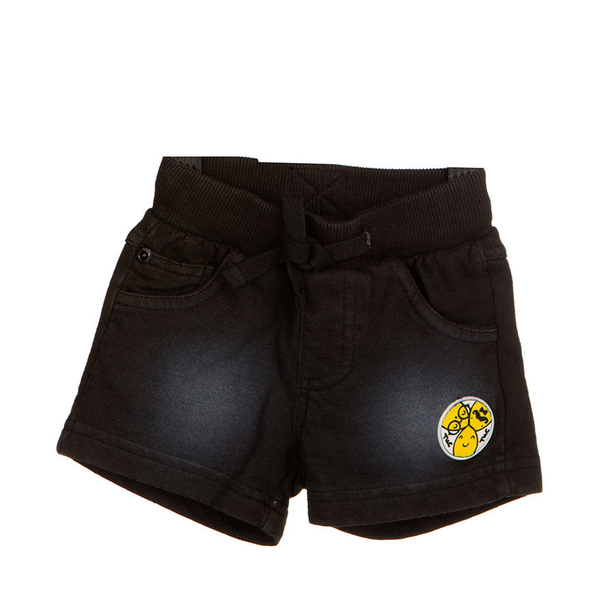 Short en tissu uni doux de la ligne vêtements enfant Tuc Tuc.
Compostion : 100 % coton.