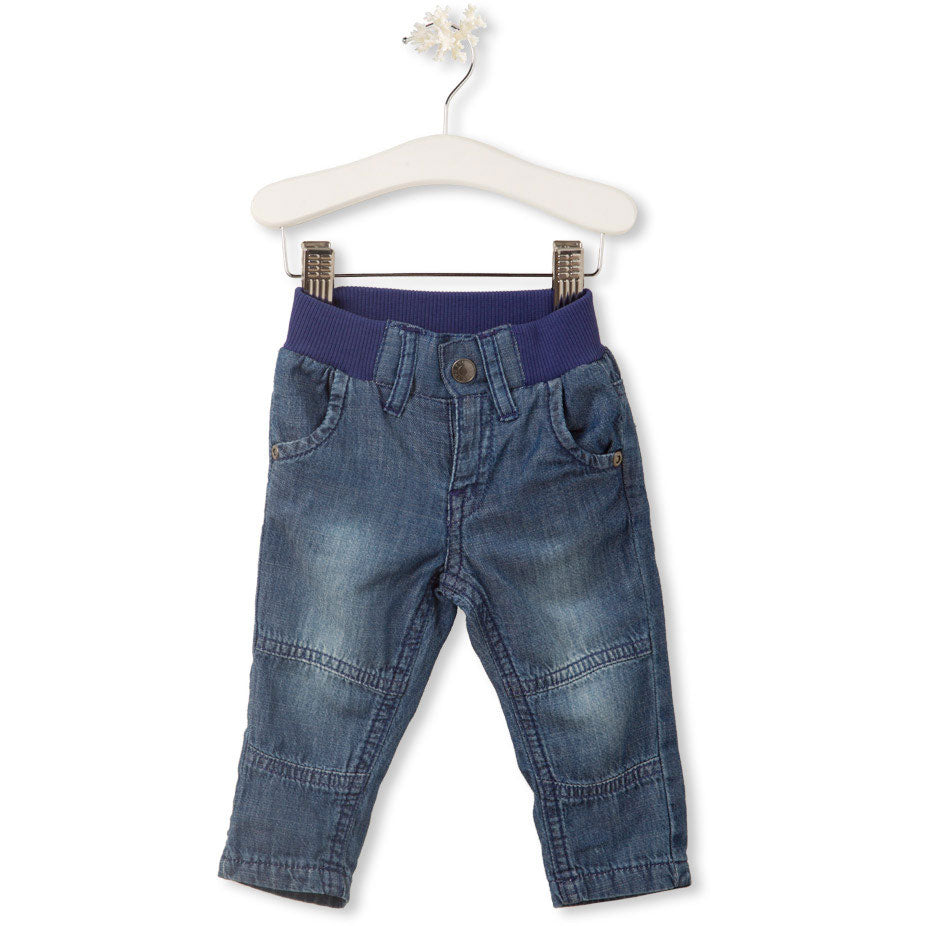 Jeans basique de la ligne vêtements enfant Tuc Tuc, avec coupe régulière et douce
  avec coutures...