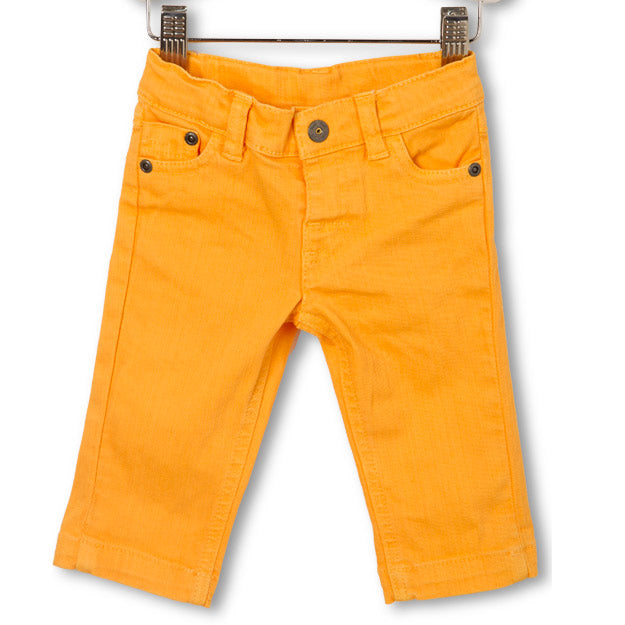 Pantalon de la ligne vêtements enfant Tuc Tuc modèle cinq poches uni. Ceinture réglable à l'intér...