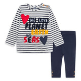 T-SHIRT EN MAILLE ET LEGGINGS