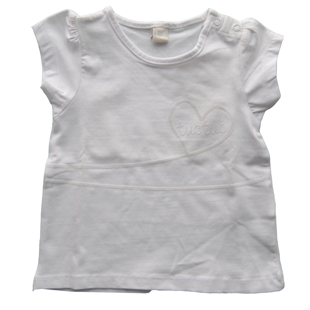 
  Basic T-shirt from the Tuc Tuc girl's clothing line. Solid colour with print
  in tone on tone...