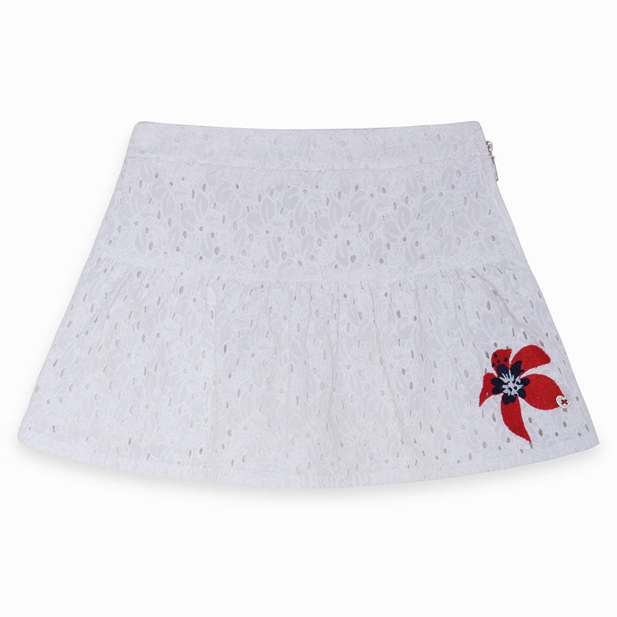 
  Skirt from the Tuc Tuc girl's clothing line, in lace and with flounce. Flower in
  fabric appl...