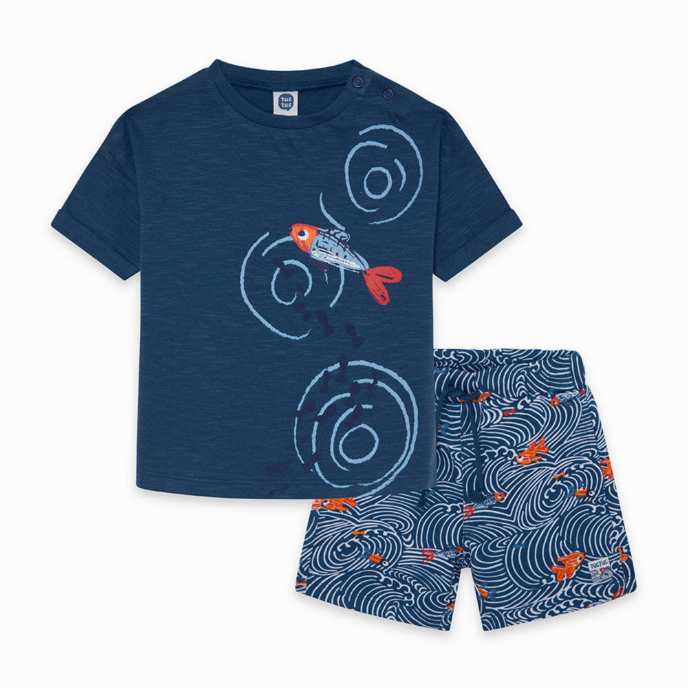 
  Two-piece suit from the Tuc Tuc Childrenswear Line consisting of shorts
  patterned and t-shir...