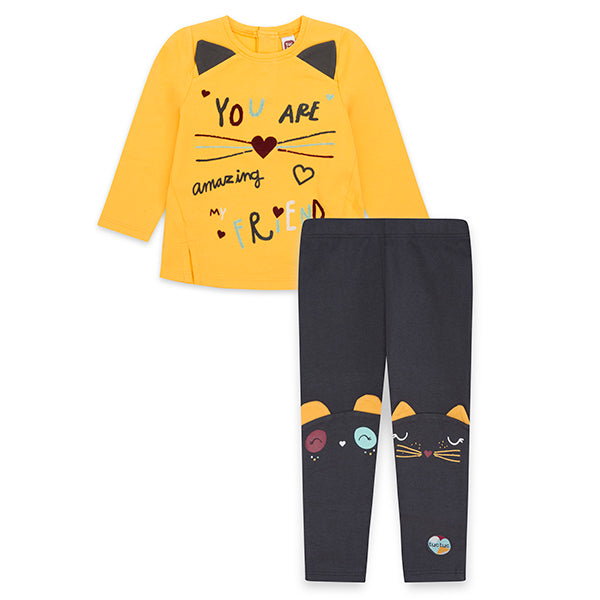 
  2-piece Tuc Tuc Girl's Clothing Line composed of leggings with
  design at the knees and appli...